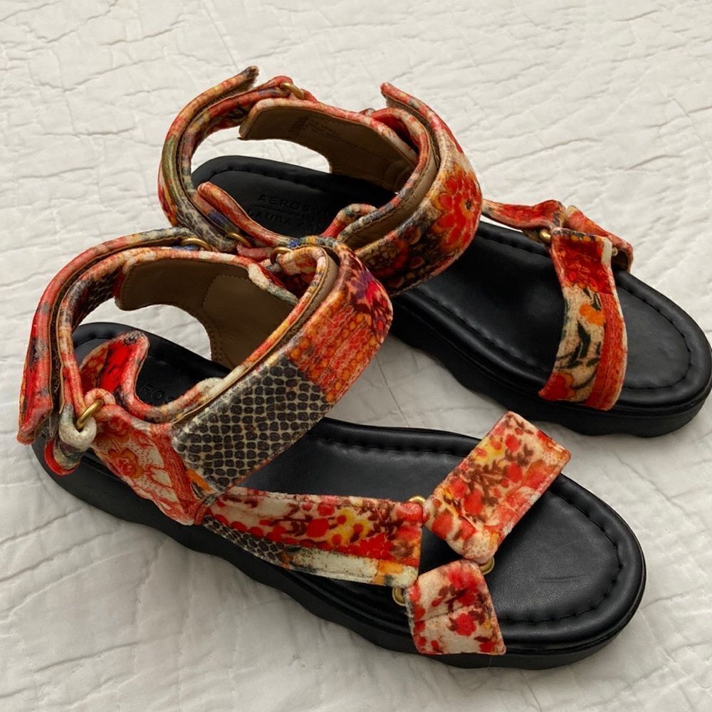 Aerosoles La Wave Laura Ashley Sandals size 8.5